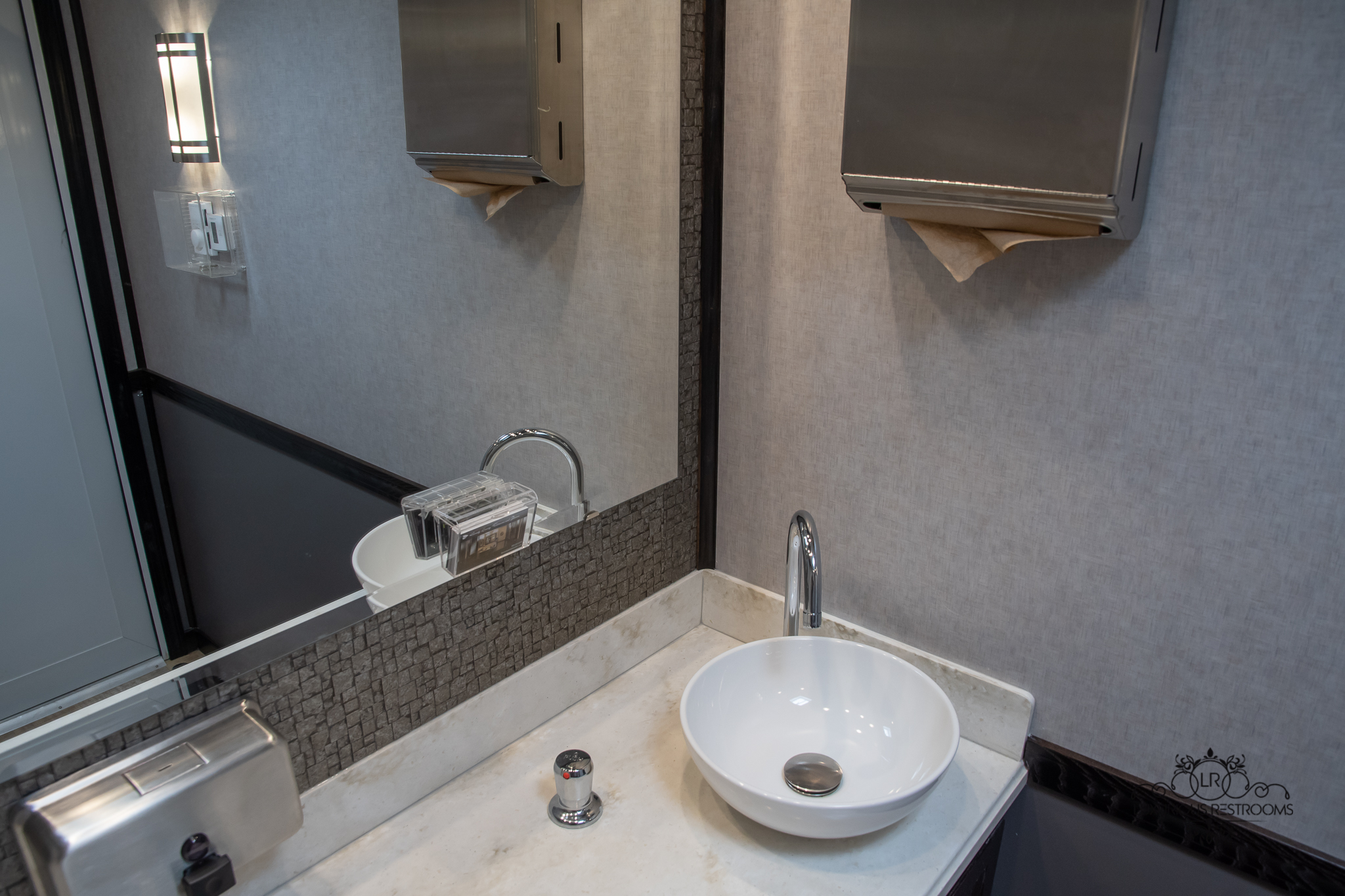 Vanity and sink area